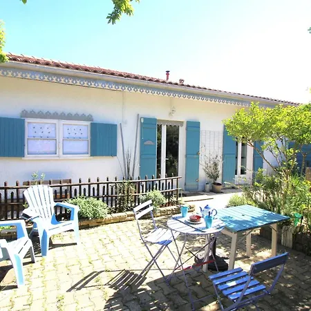 Holiday home Maison Centre, A Pieds! Andernos-les-Bains