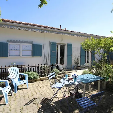 Maison Centre, A Pieds! Holiday home Andernos-les-Bains